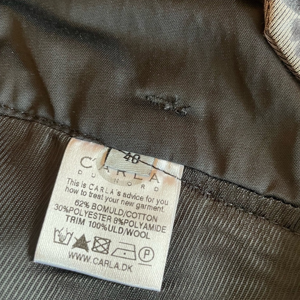 C'ARLA du nord, Scandinavian Cotton Blend Skirt Chic Zipper Pleat Accents at Hem - Picture 8 of 8